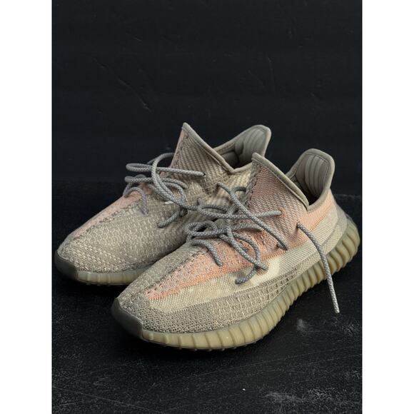Mens Adidas Yeezy Boost 350 V2 Sand/taupe In Color Size 10.5 no box - Picture 1 of 8